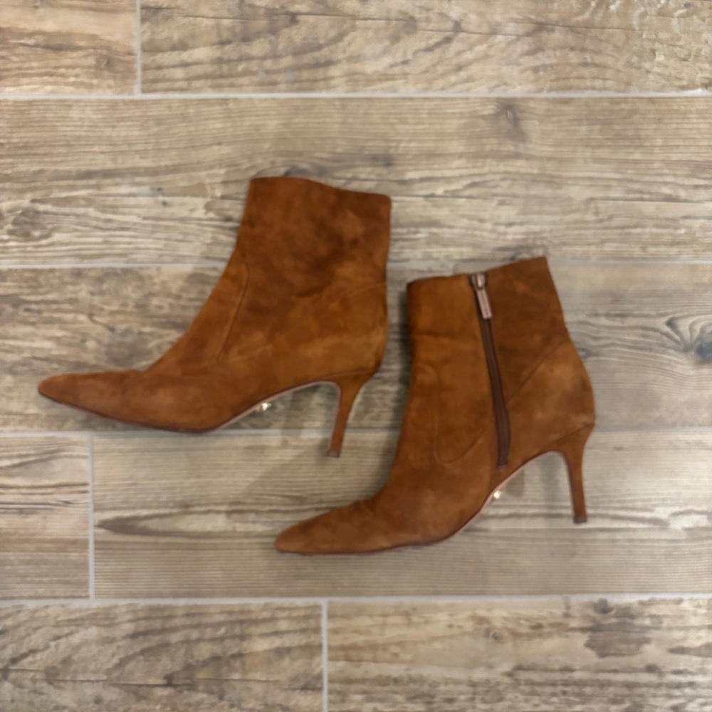 Veronica Beard Larissa Bootie, Size 7.5 - Picture 4 of 7